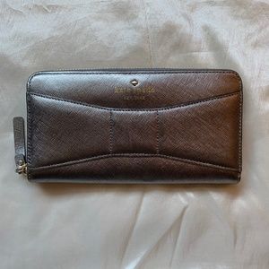 Kate Spade Lacey Wallet Bow Wallet-Excellent Cond